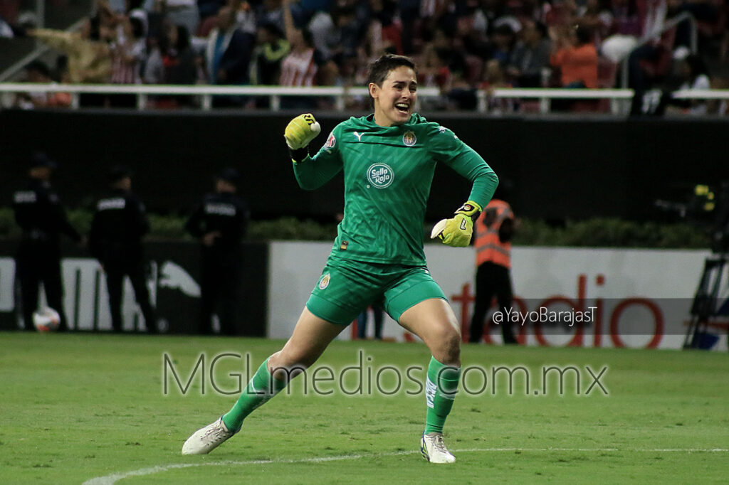 Blanca Félix festejo