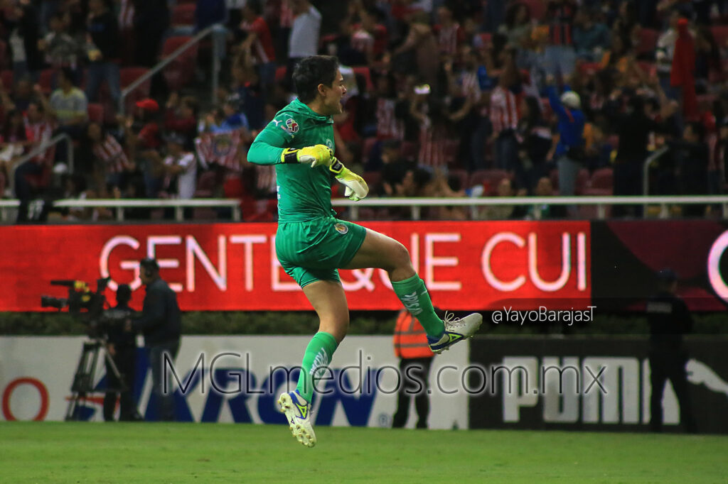 Blanca Félix festejo